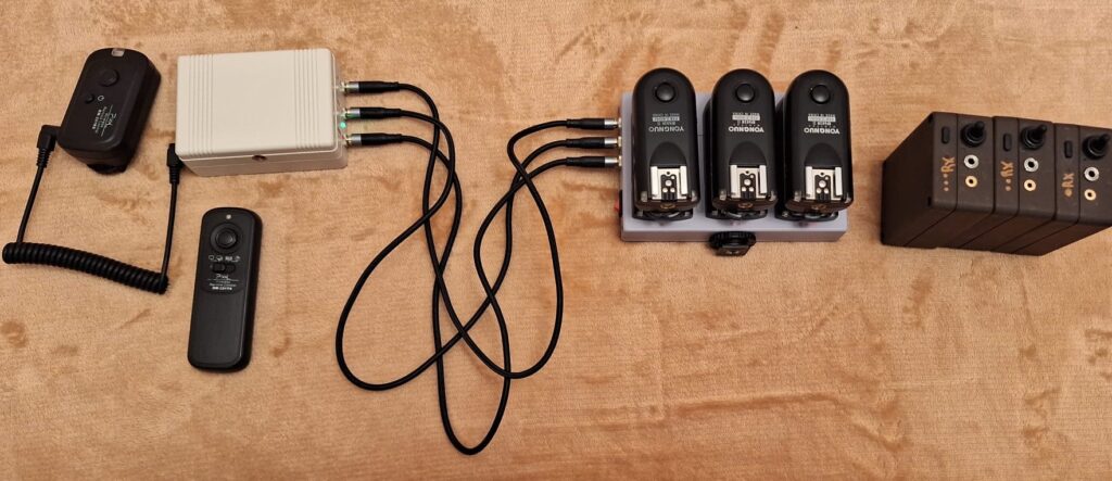 multi-trigger radio per flash programmabile
